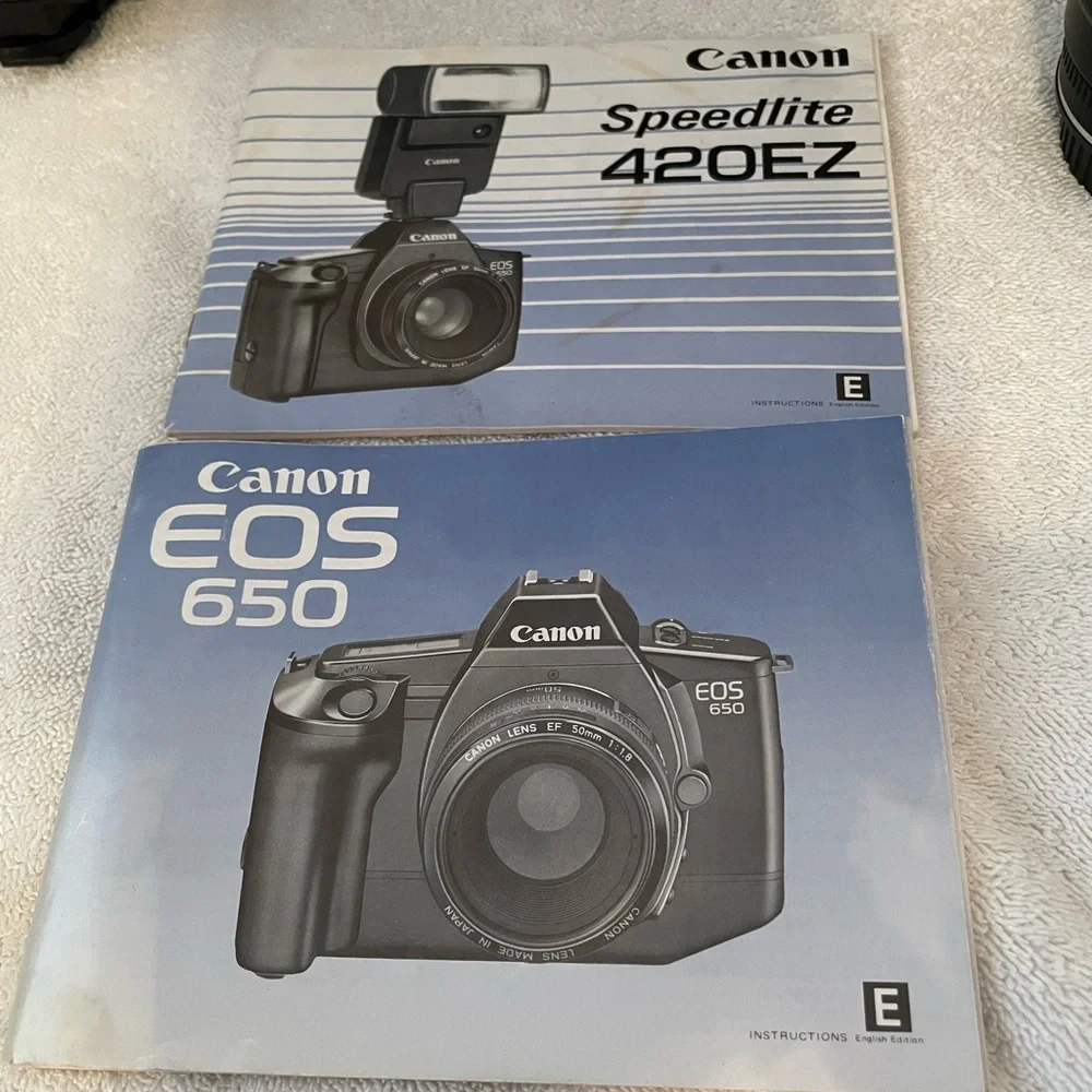 Canon Camera EOS650, 3 Lenses, Flash & Bag Bundle